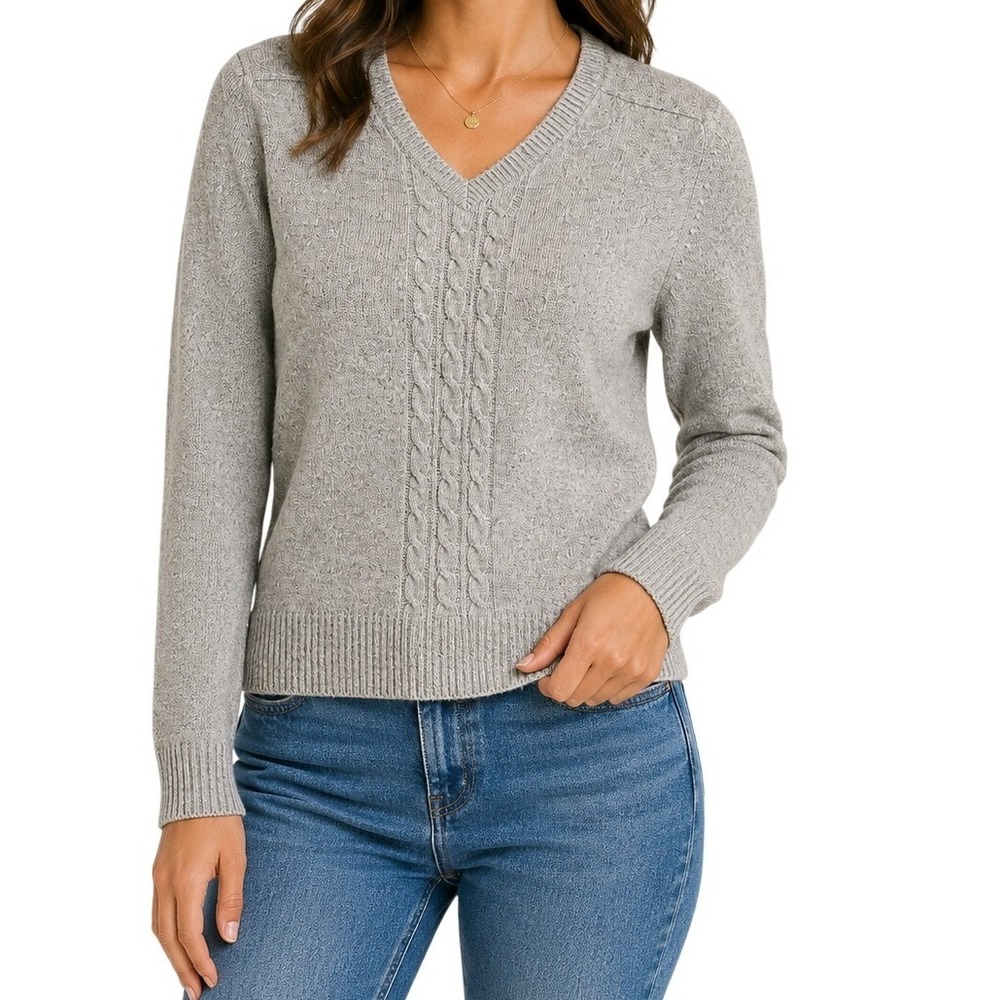 Hunting Horn Gray 100% Lambswool V-Neck Cable Knit Sweater Women's Large